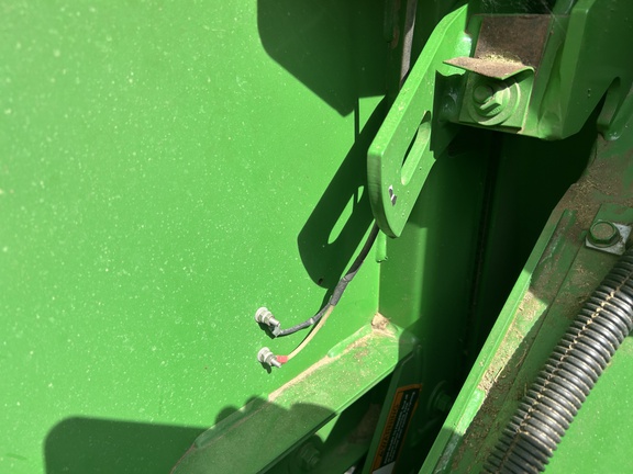 2017 John Deere 569 Baler/Round