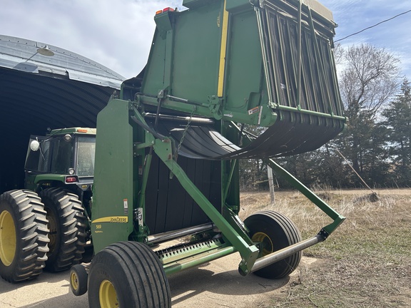 2017 John Deere 569 Baler/Round