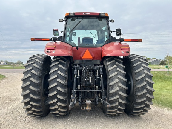 2011 Case IH Magnum 290 Tractor