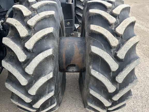 2011 Case IH Magnum 290 Tractor