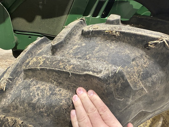 2014 John Deere 6190R Tractor