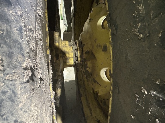 2014 John Deere 6190R Tractor