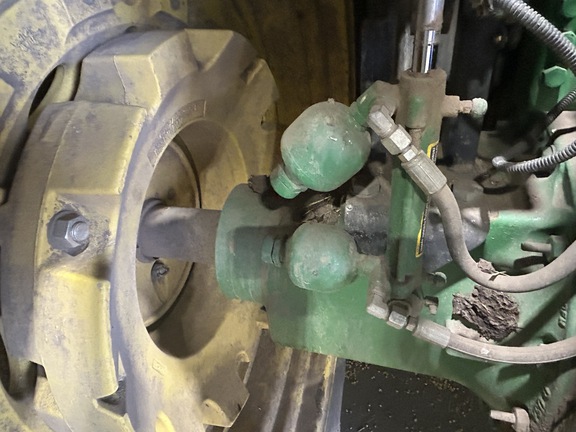 2014 John Deere 6190R Tractor