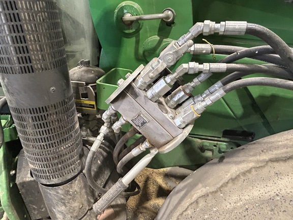 2014 John Deere 6190R Tractor