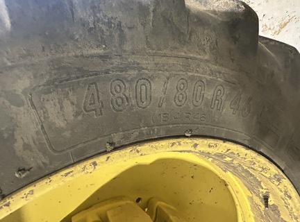 2014 John Deere 6190R Tractor