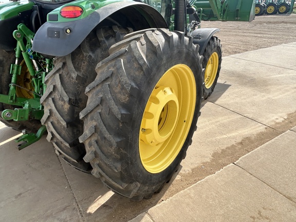 2014 John Deere 6190R Tractor