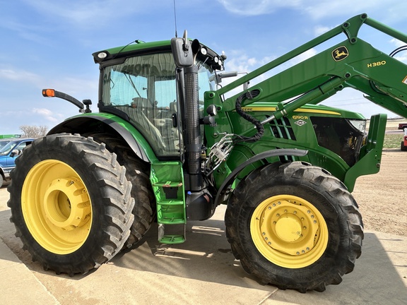 2014 John Deere 6190R Tractor