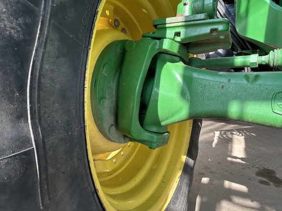 2014 John Deere 6190R Tractor