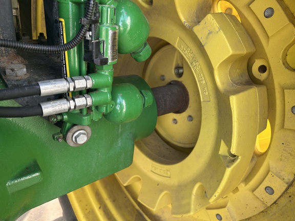 2014 John Deere 6190R Tractor