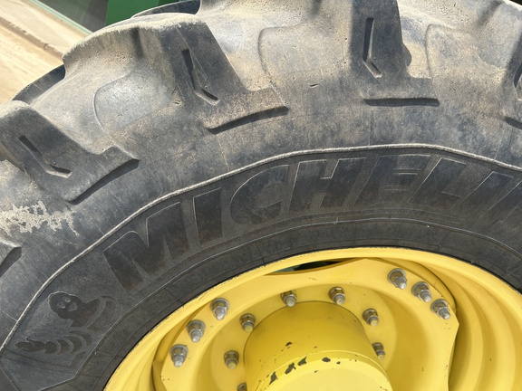 2014 John Deere 6190R Tractor