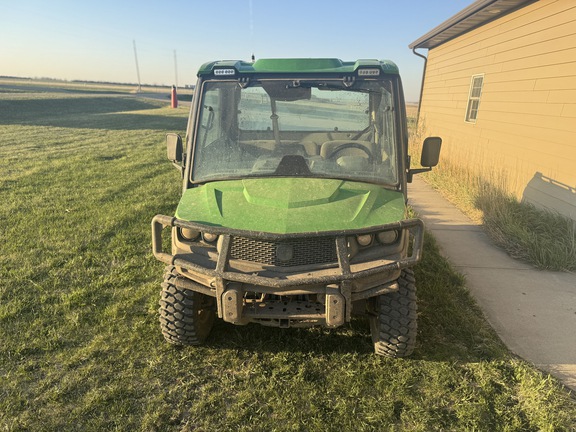 2019 John Deere XUV 835R ATV