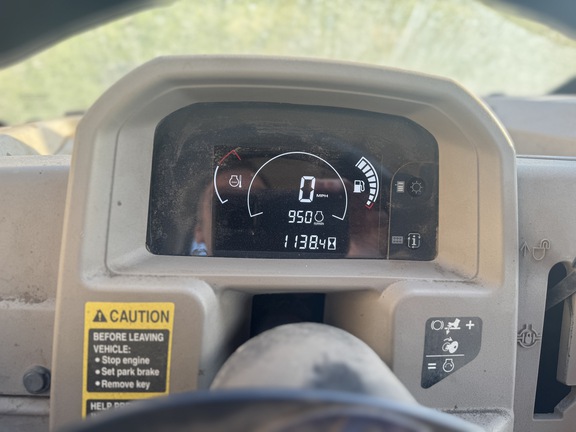 2019 John Deere XUV 835R ATV