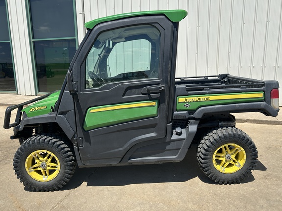 2019 John Deere XUV 835R ATV