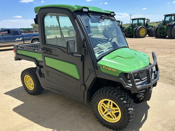 2019 John Deere XUV 835R ATV