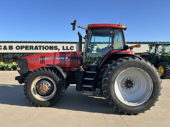 2001 Case IH MX200 Tractor
