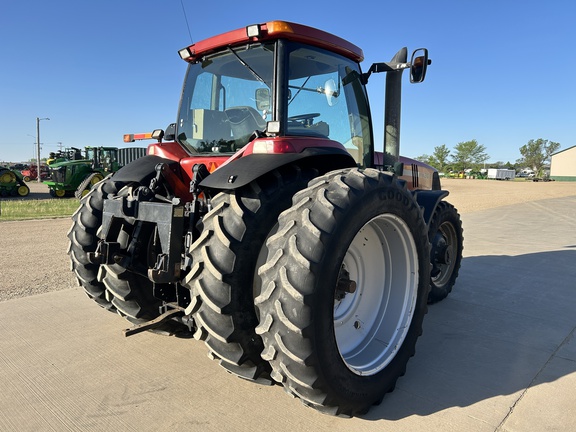 2001 Case IH MX200 Tractor
