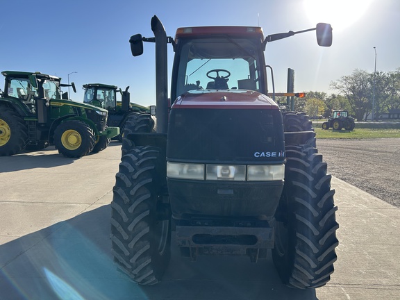 2001 Case IH MX200 Tractor