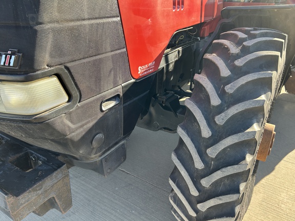 2001 Case IH MX200 Tractor