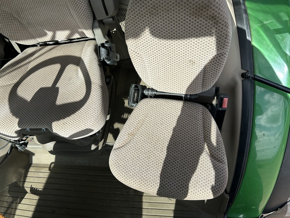 2014 John Deere 6190R Tractor