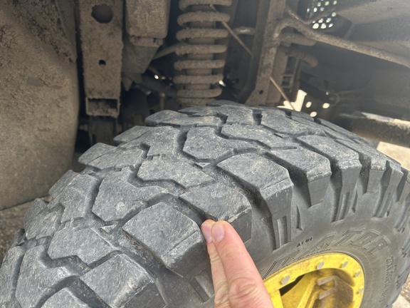 2022 John Deere XUV 835R ATV