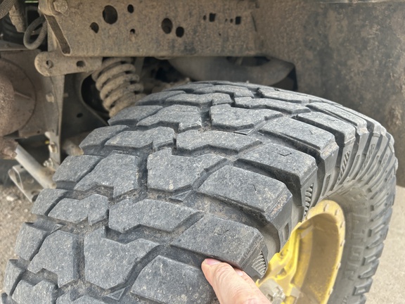 2022 John Deere XUV 835R ATV