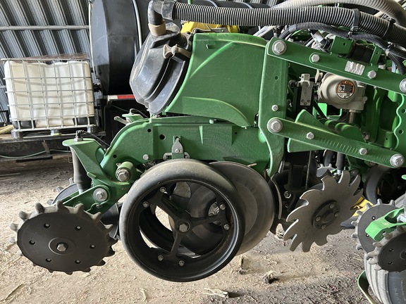 2023 John Deere 1795 Planter