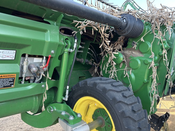 2022 John Deere HD45F Header Combine
