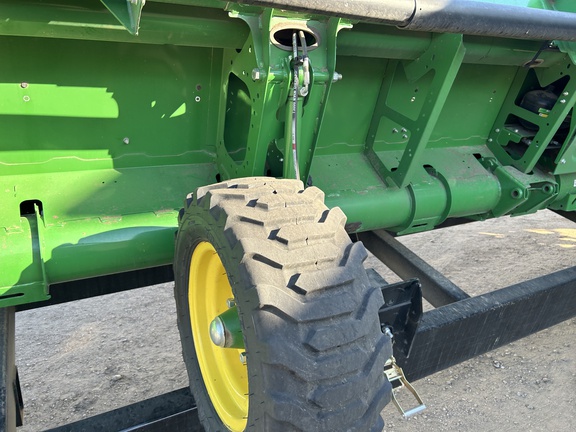 2022 John Deere HD45F Header Combine