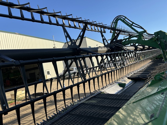 2022 John Deere HD45F Header Combine