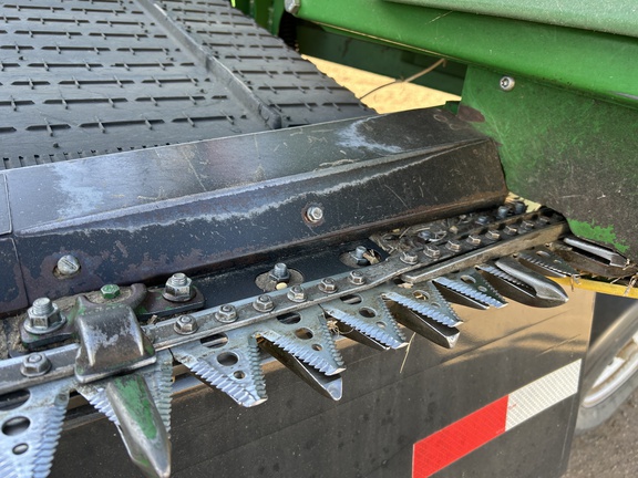2022 John Deere HD45F Header Combine