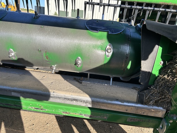 2022 John Deere HD45F Header Combine