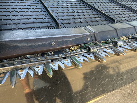 2022 John Deere HD45F Header Combine