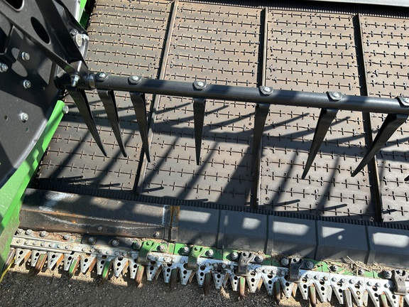 2022 John Deere HD45F Header Combine