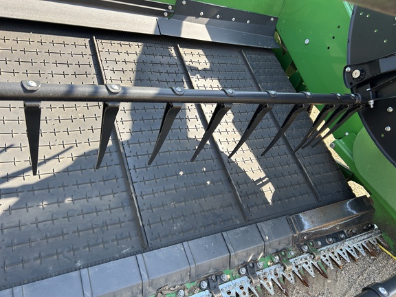 2022 John Deere HD45F Header Combine