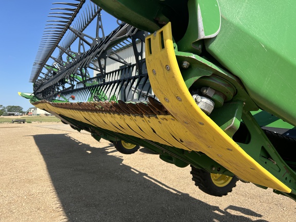 2022 John Deere HD45F Header Combine
