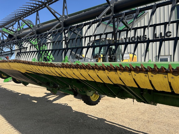 2022 John Deere HD45F Header Combine