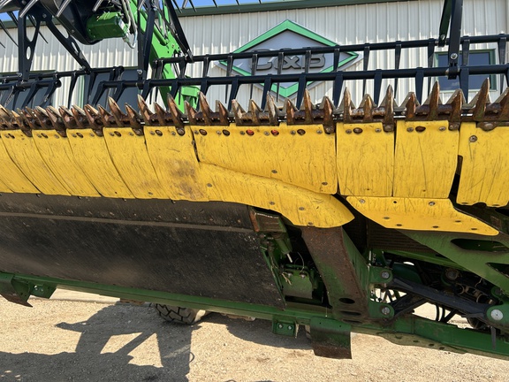 2022 John Deere HD45F Header Combine