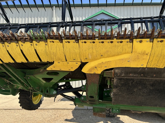 2022 John Deere HD45F Header Combine