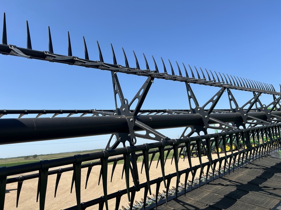 2022 John Deere HD45F Header Combine