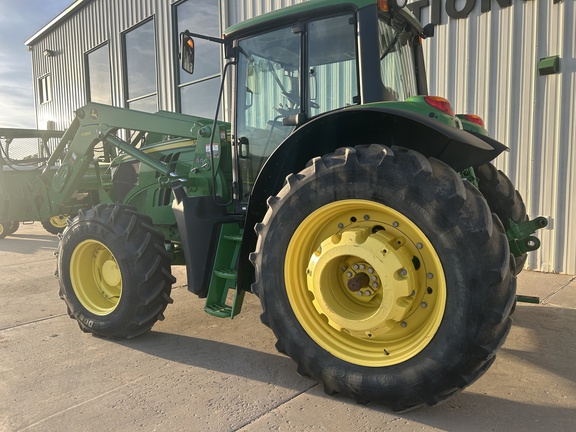 2014 John Deere 6150M Tractor