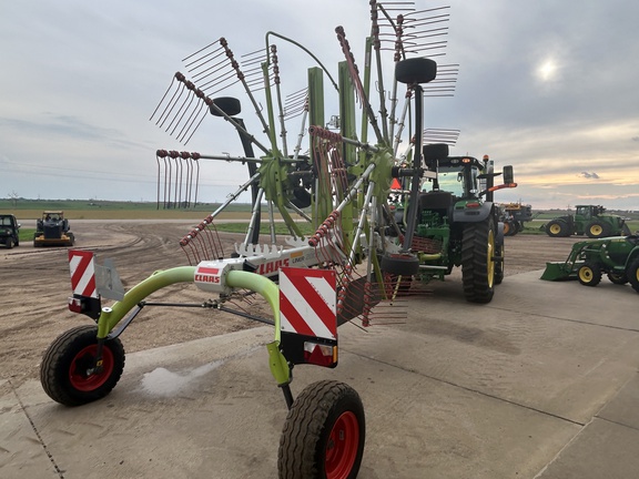 2016 CLAAS 2800 Tedder