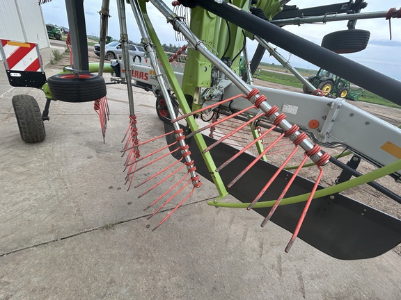 2016 CLAAS 2800 Tedder