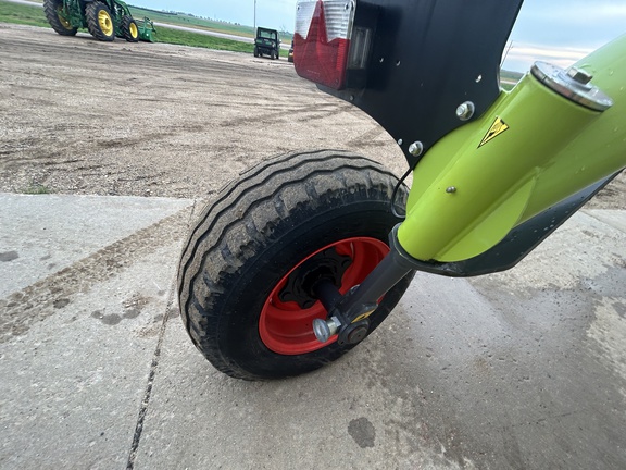 2016 CLAAS 2800 Tedder