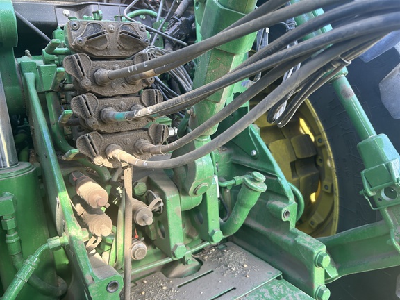 2021 John Deere 8R 230 Tractor