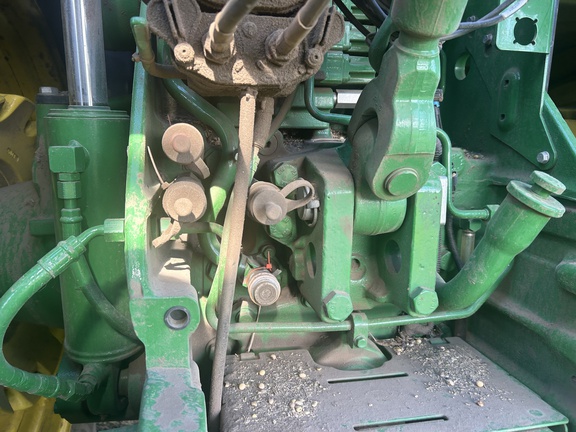 2021 John Deere 8R 230 Tractor