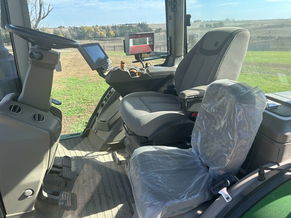 2021 John Deere 8R 230 Tractor