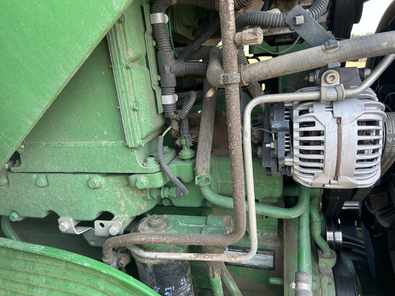 2011 John Deere 7330 Tractor
