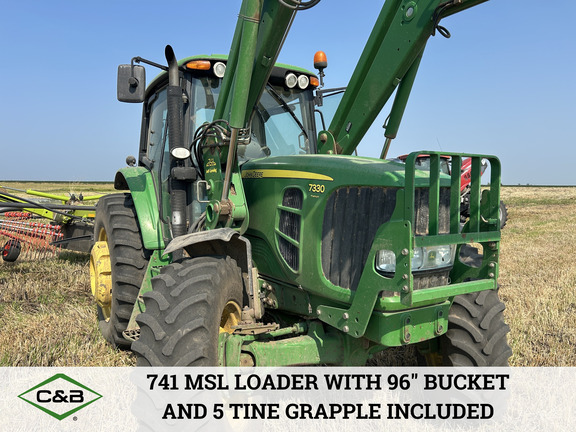 2011 John Deere 7330 Tractor