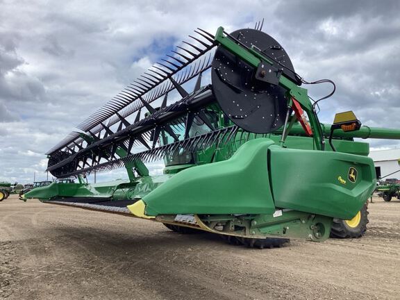 2023 John Deere RD45F Header Combine