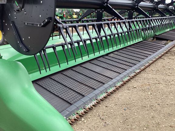 2023 John Deere RD45F Header Combine